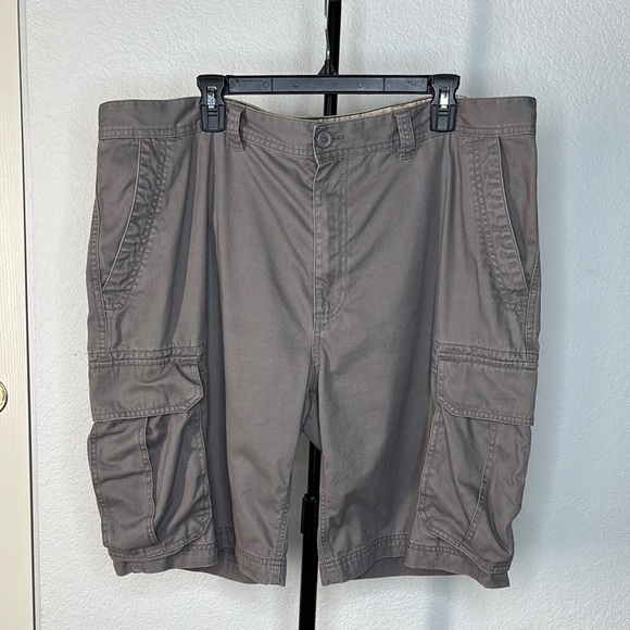 Epic Studio Other - Men's Gray Cargo Shorts